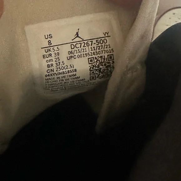 Nike Women's Sneakers - Pink and White - Picture 5 of 6